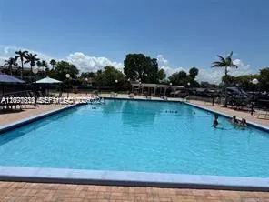 851 Three Island Blvd #418 Hallandale Beach, FL 33009