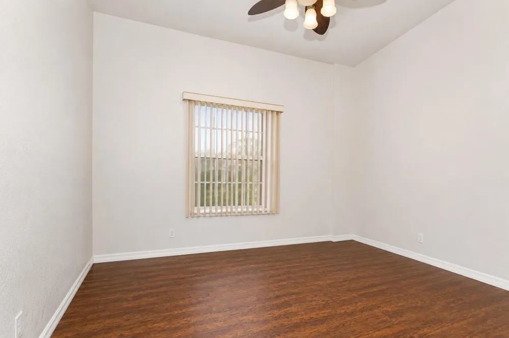 173 S Greenstar Avenue Pahokee, FL 33476
