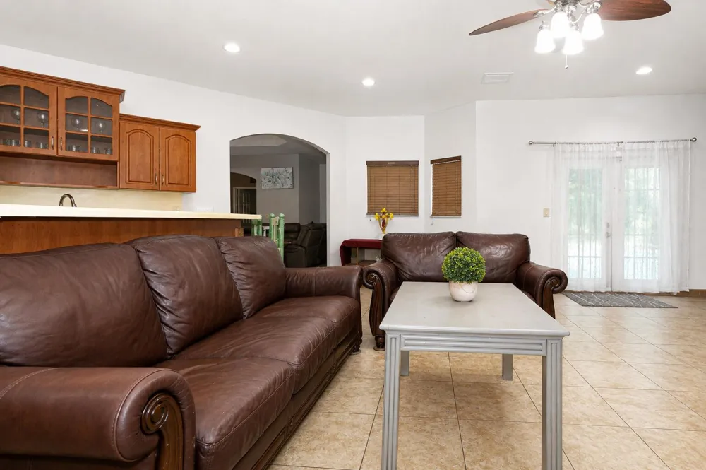 173 S Greenstar Avenue Pahokee, FL 33476