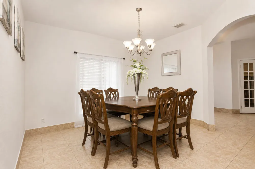 173 S Greenstar Avenue Pahokee, FL 33476