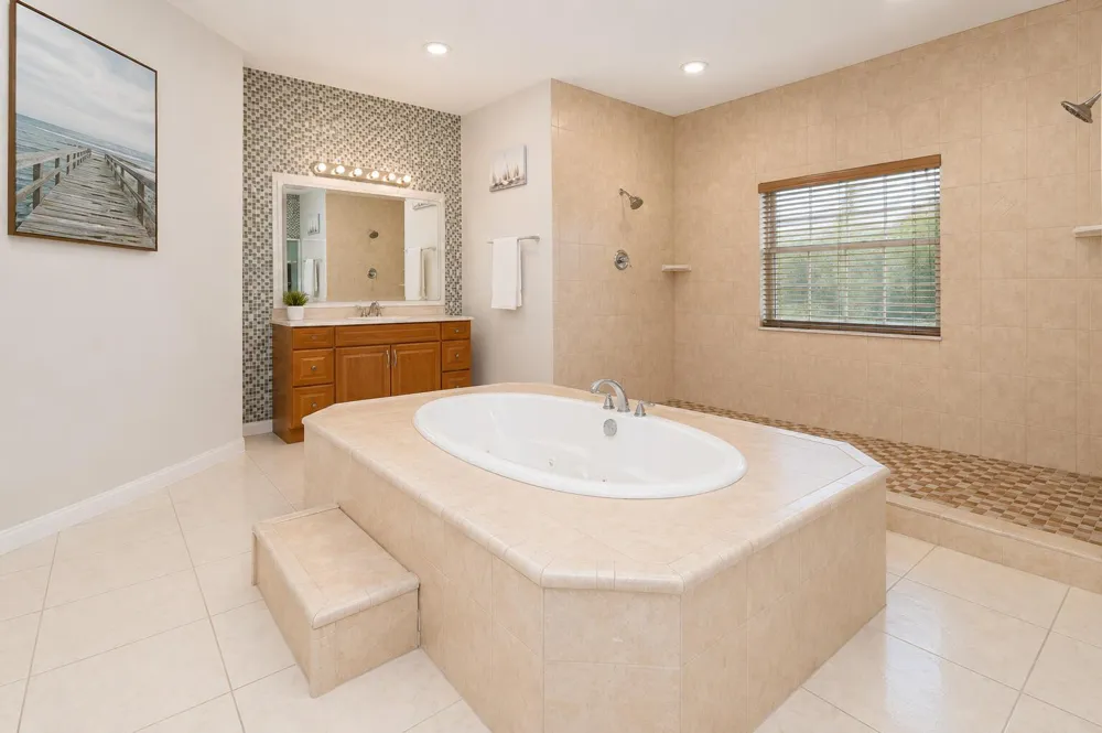 173 S Greenstar Avenue Pahokee, FL 33476