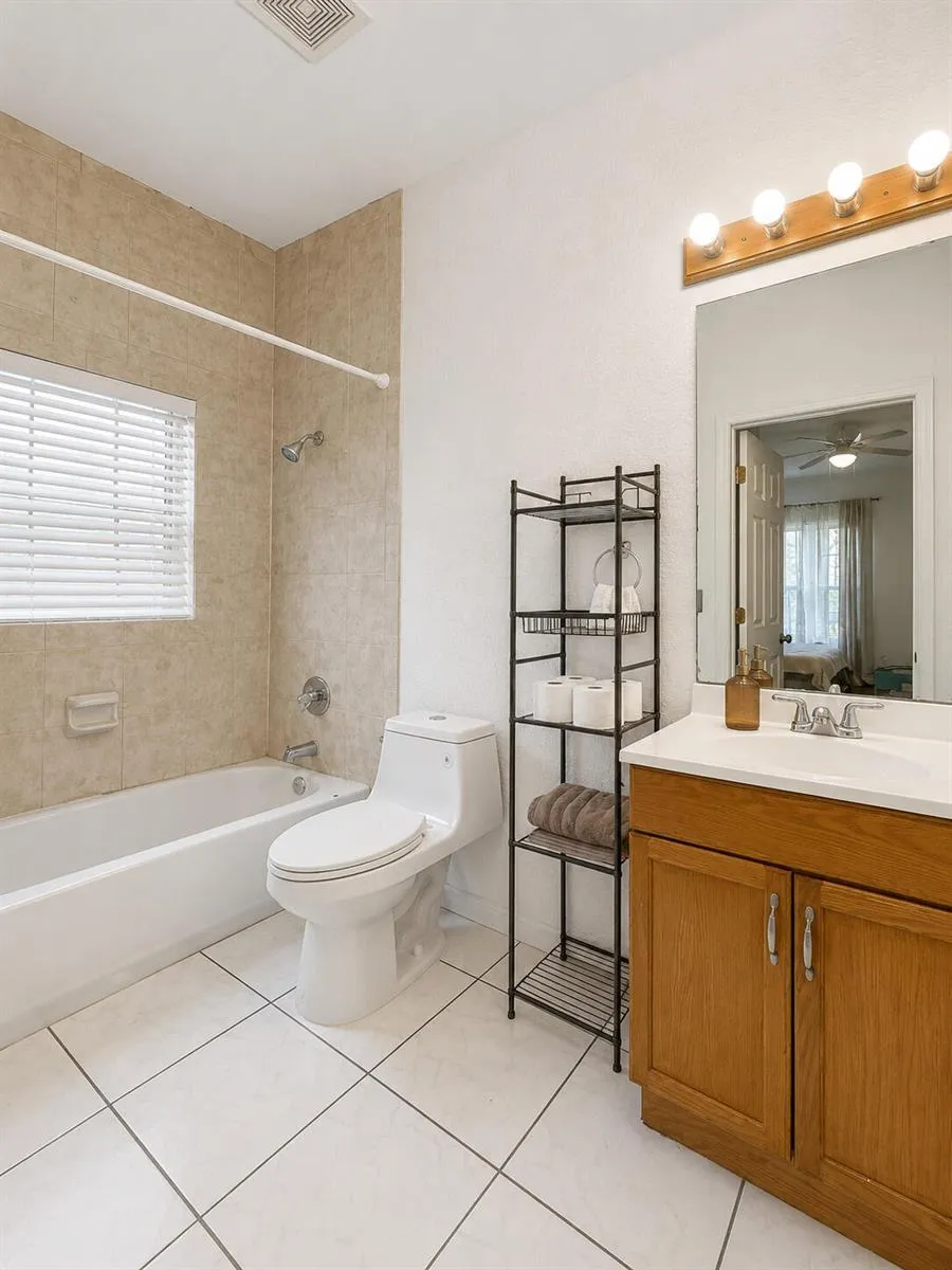 173 S Greenstar Avenue Pahokee, FL 33476