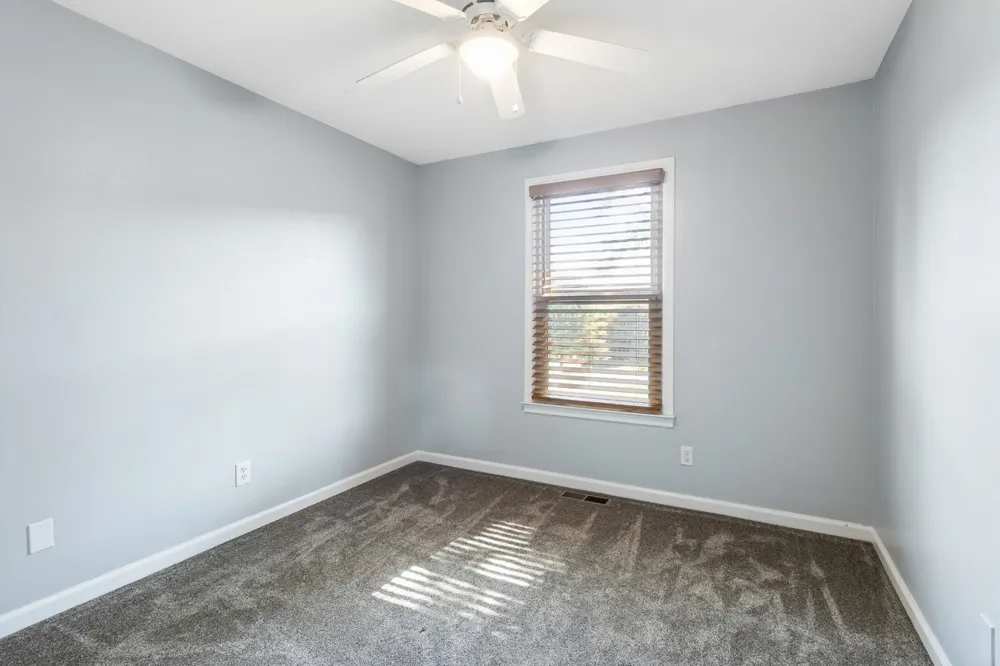 737 W Creek Dr Clarksville, TN 37040