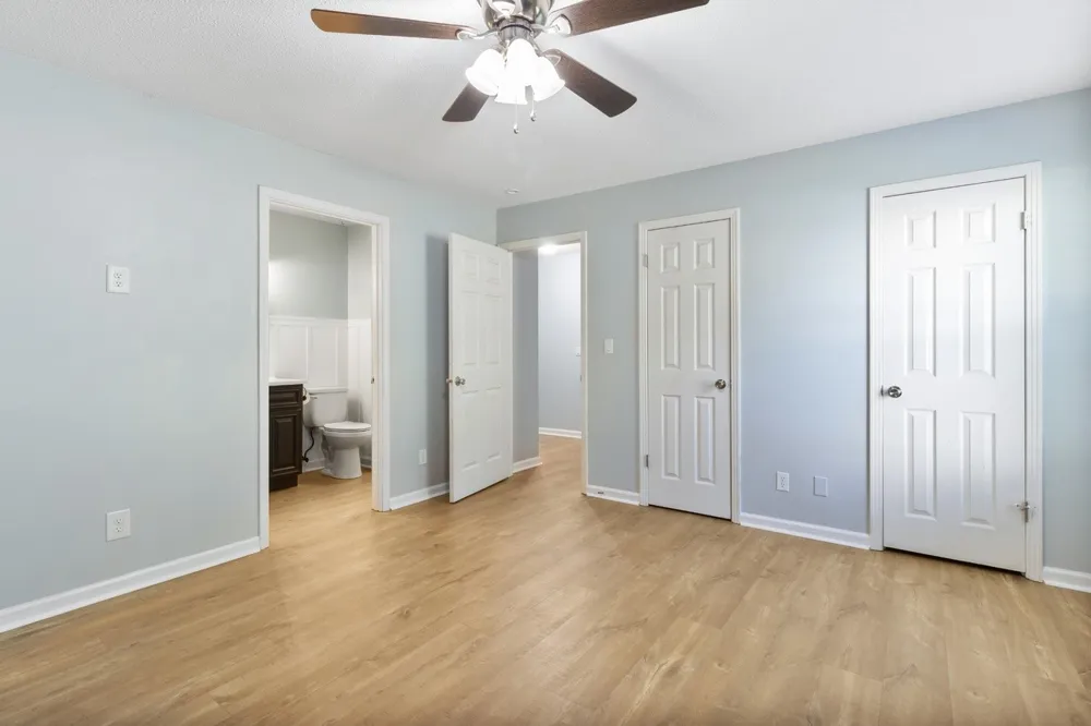 737 W Creek Dr Clarksville, TN 37040