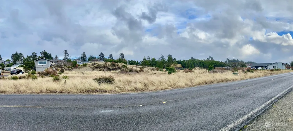 802 347th Place Ocean Park, WA 98640
