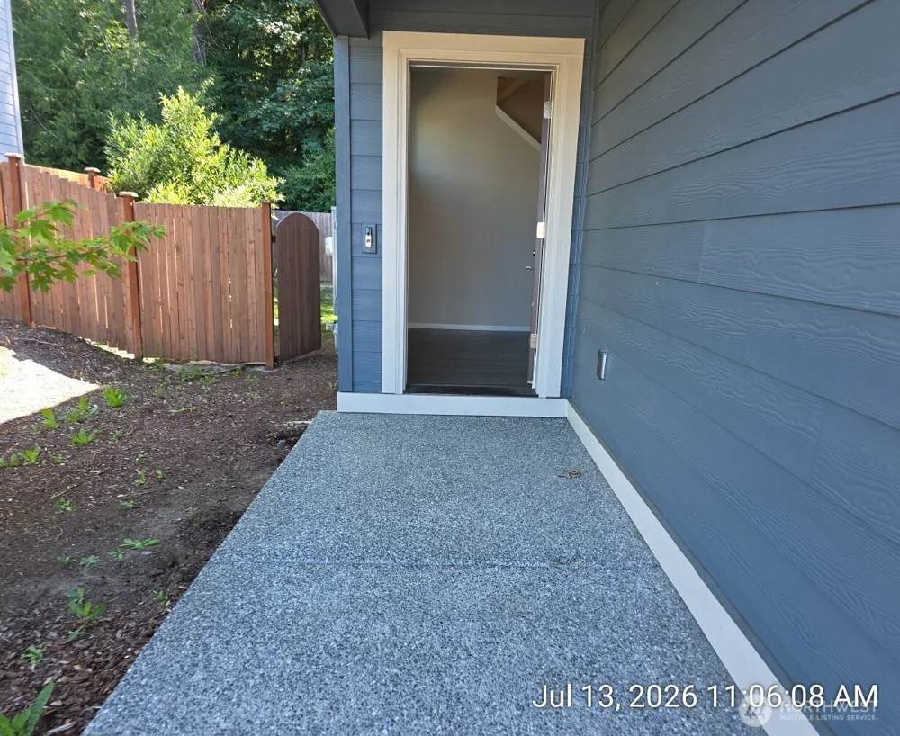 6576 Langley Avenue NE Bremerton, WA 98311