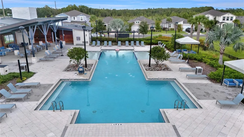 19431 MONARCH WIND WAY Lutz, FL 33558
