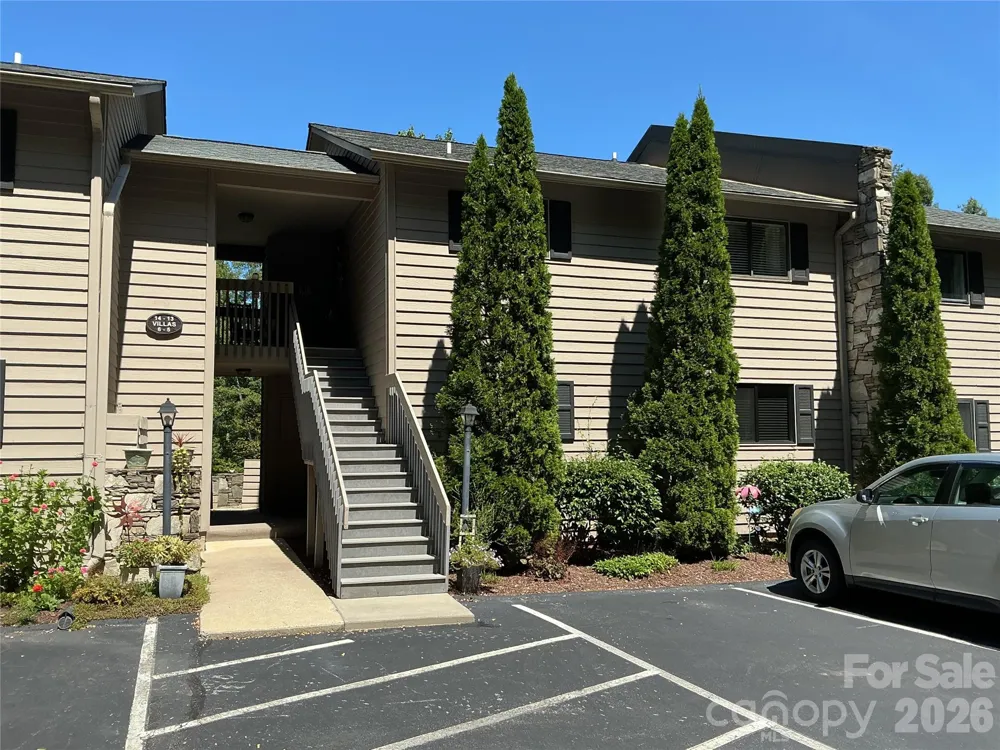 47 Lake Drive #K 5 Laurel Park, NC 28739