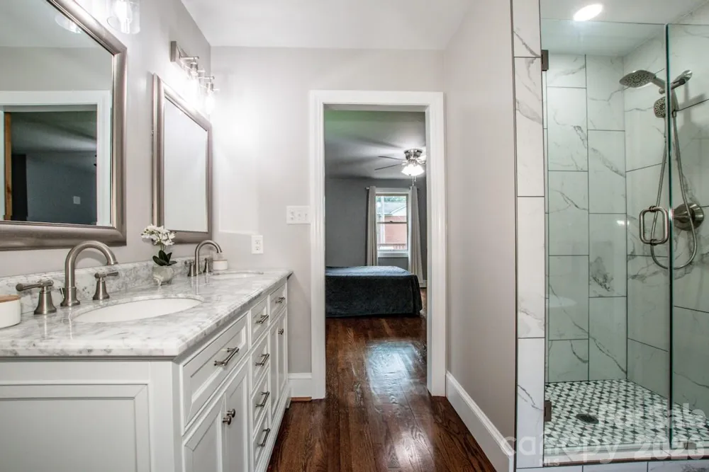 476 Summit Avenue Statesville, NC 28677