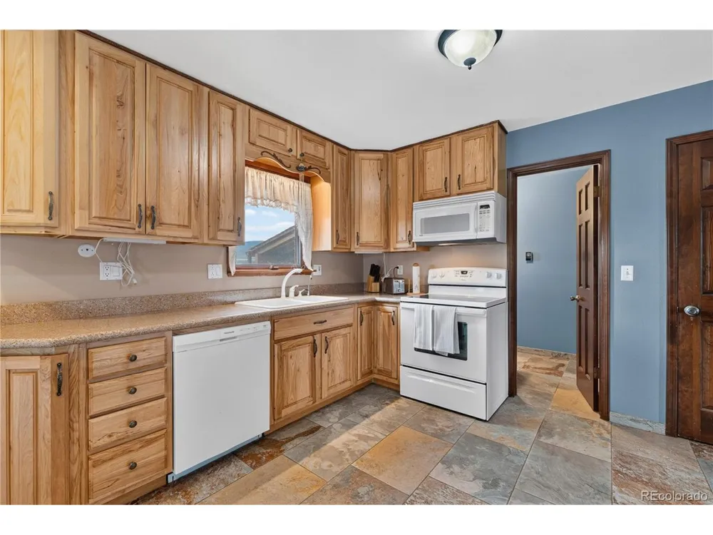 886 Coronado Drive Sedalia, CO 80135