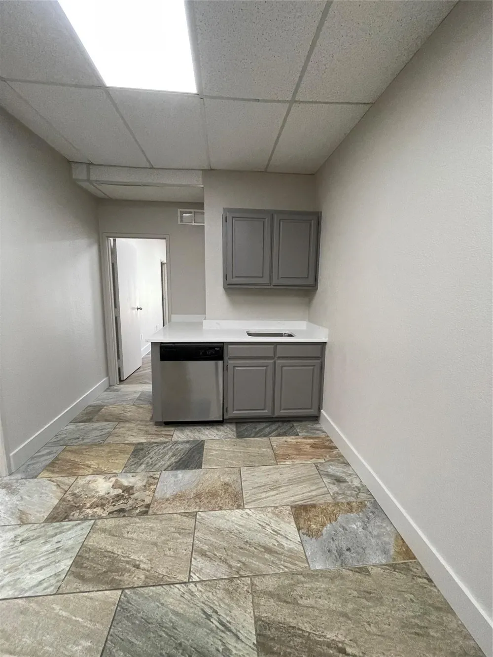 330 8th Street #104 Midlothian, TX 76065