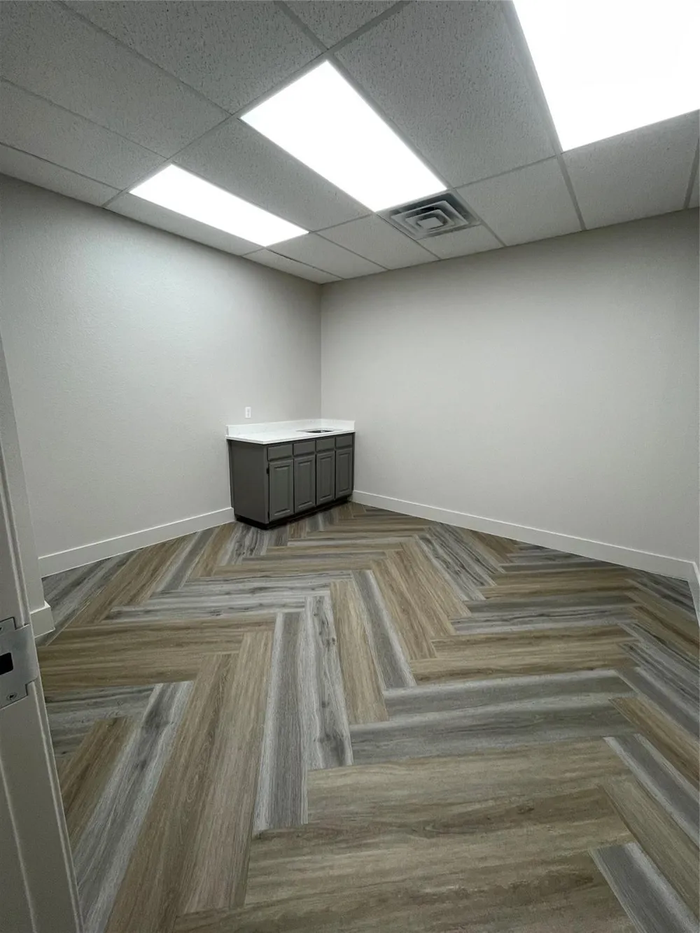 330 8th Street #104 Midlothian, TX 76065