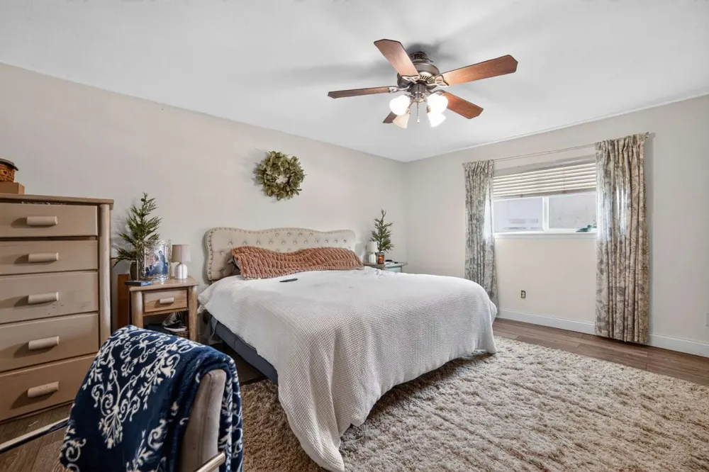 1002 Forest Hills Street Gladewater, TX 75647