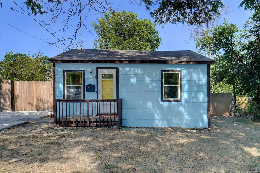 3040 Sappington Place Fort Worth, TX 76116