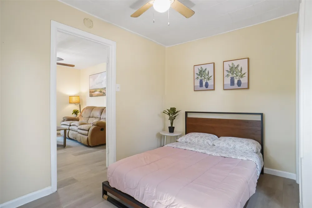3040 Sappington Place Fort Worth, TX 76116