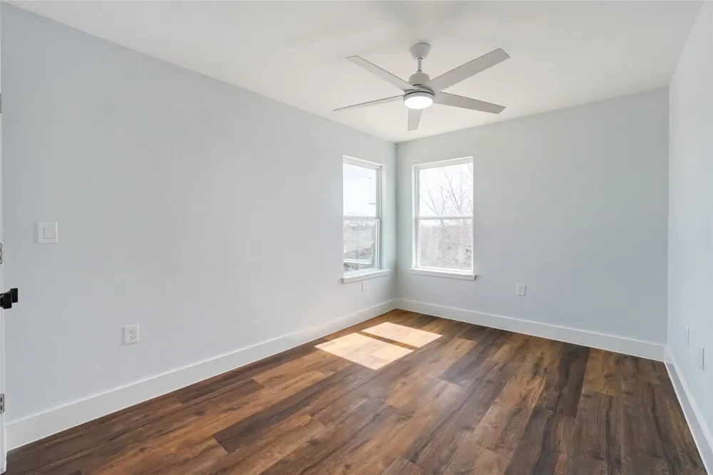 341 Bryan Denton, TX 76201