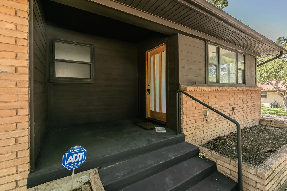 2900 Ryan Place Drive Fort Worth, TX 76110