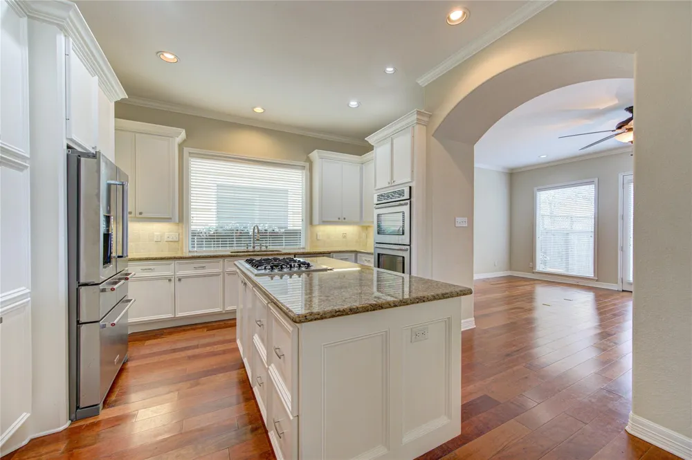 1117 W 18th Street Houston, TX 77008