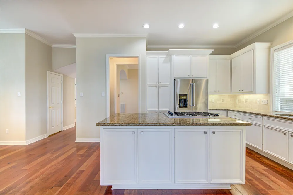 1117 W 18th Street Houston, TX 77008