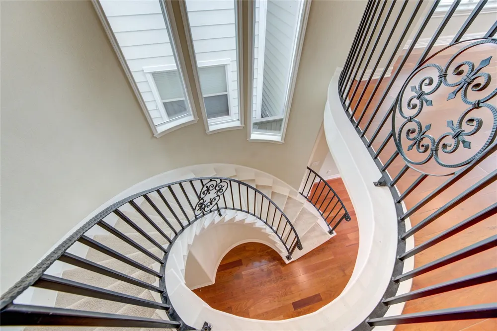 1117 W 18th Street Houston, TX 77008