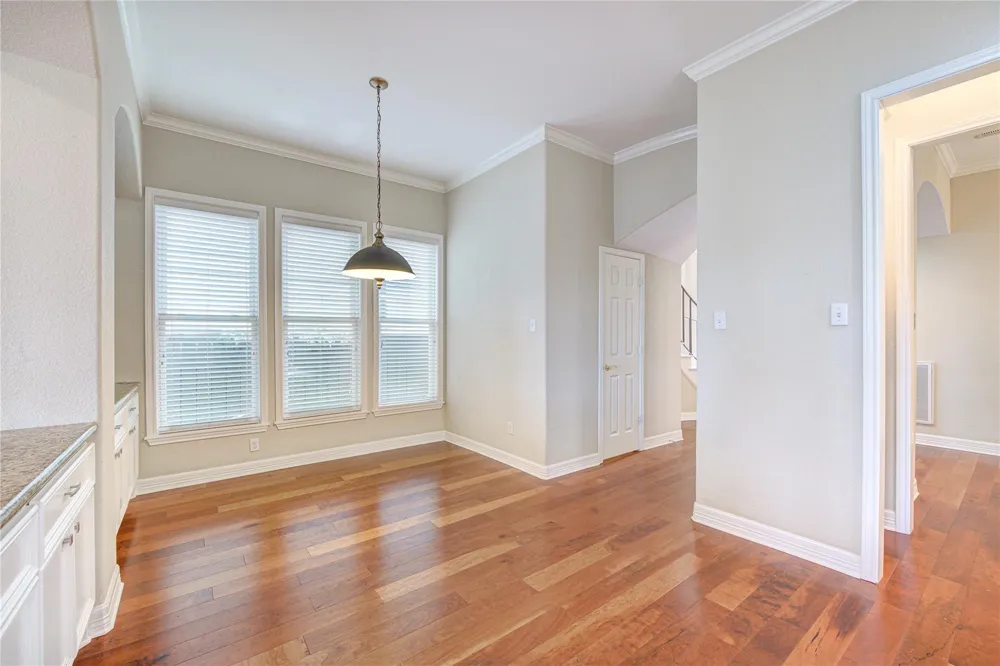 1117 W 18th Street Houston, TX 77008