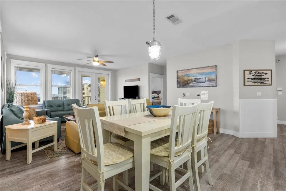 4111 Pointe West Drive #201 Galveston, TX 77554