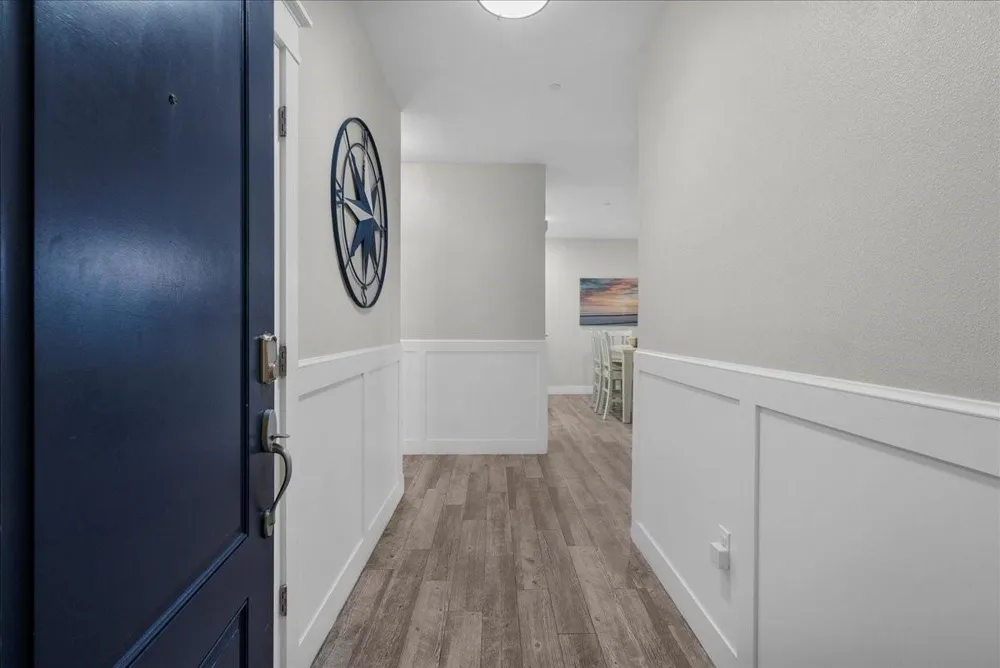4111 Pointe West Drive #201 Galveston, TX 77554