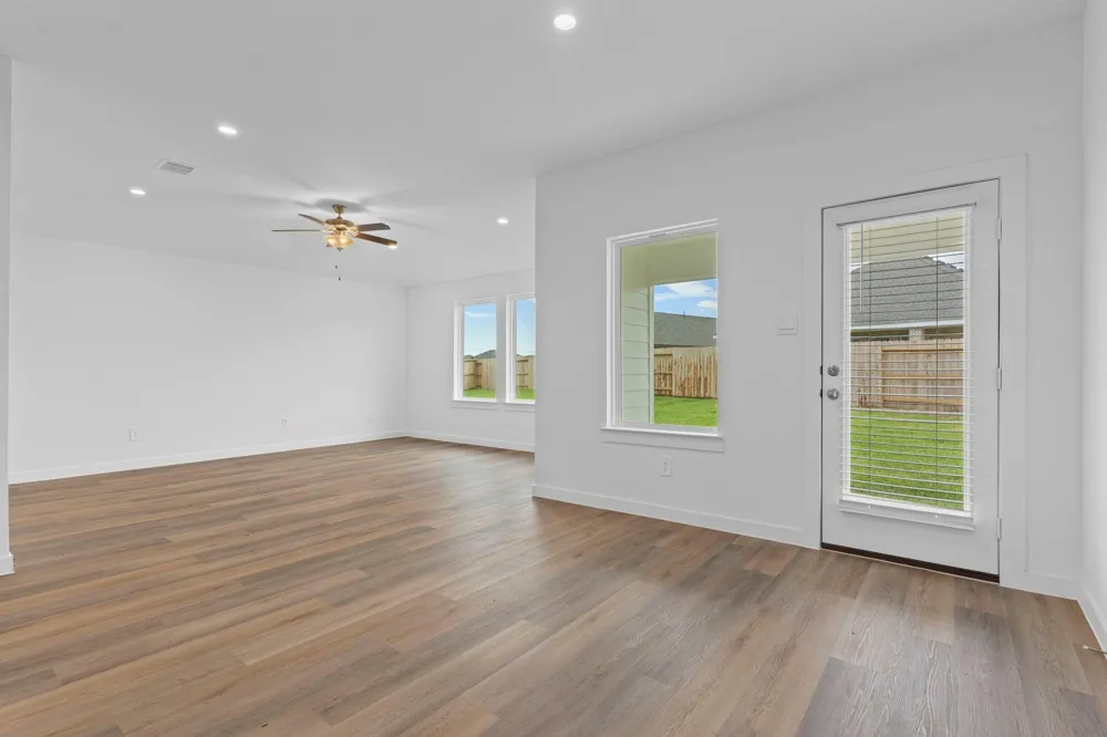 1010 Paddlefish Lane Alvin, TX 77511