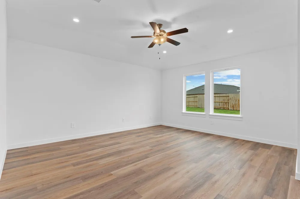 1010 Paddlefish Lane Alvin, TX 77511