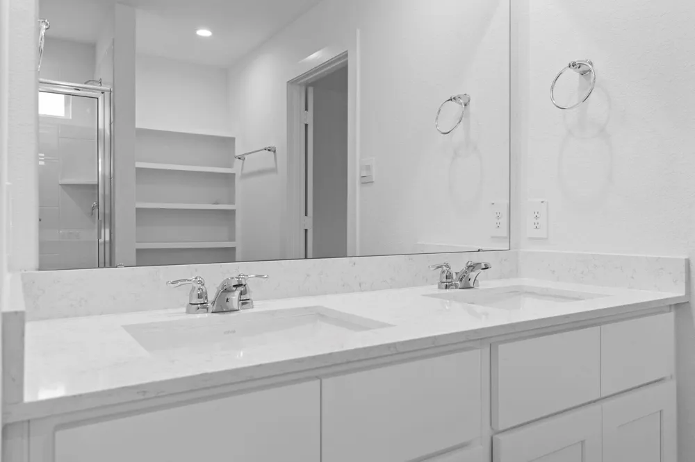 1010 Paddlefish Lane Alvin, TX 77511