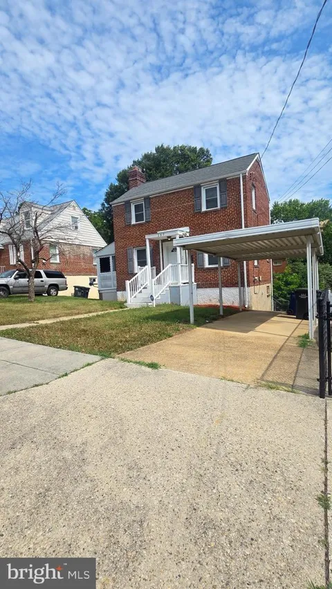 157 CHESAPEAKE STREET SW