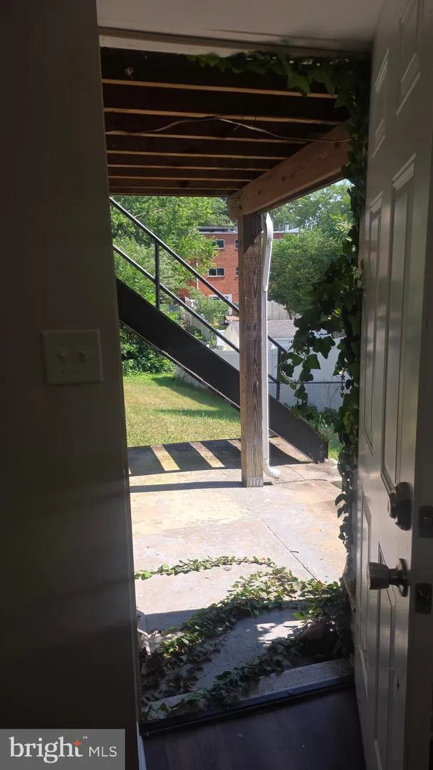 157 CHESAPEAKE STREET SW Washington, DC 20032