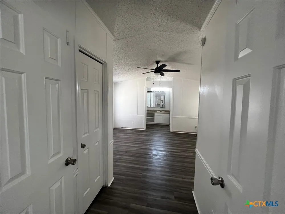 1405 Harris Hill Road San Marcos, TX 78666