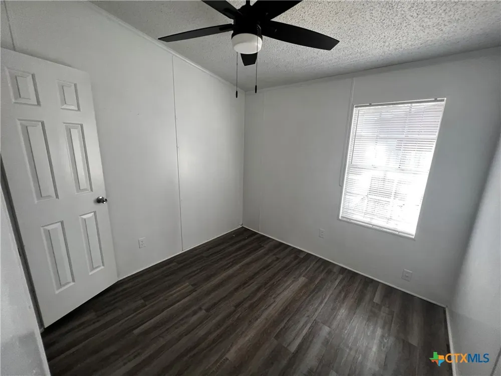 1405 Harris Hill Road San Marcos, TX 78666