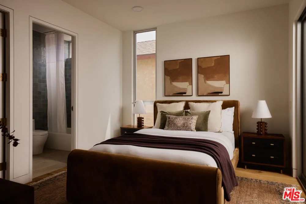 2801 Sanborn Avenue Los Angeles, CA 90291