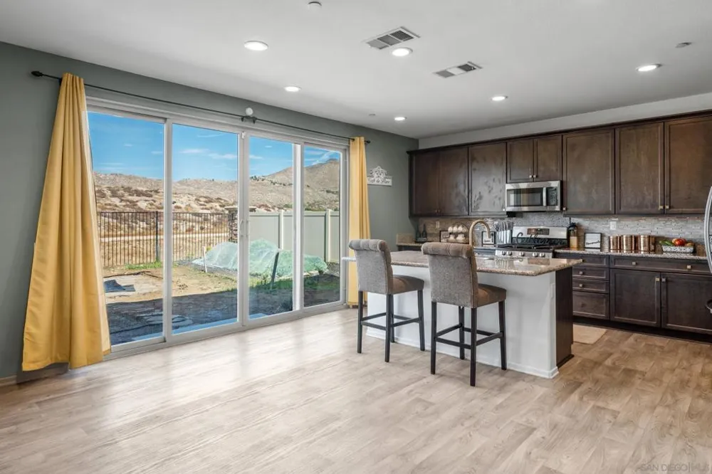 3048 Eveningcloud St Hemet, CA 92543