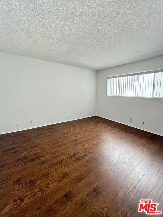 1138 11th Street #2 Santa Monica, CA 90403
