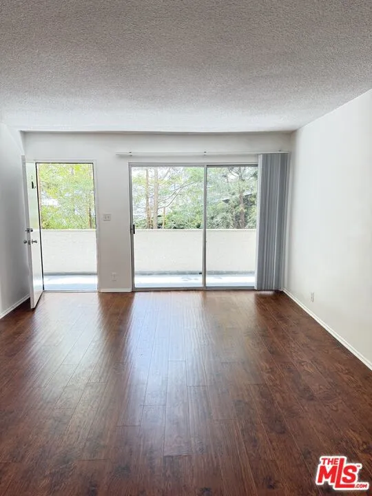 1138 11th Street #2 Santa Monica, CA 90403