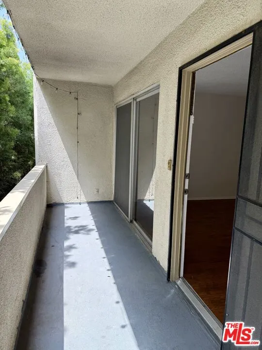 1138 11th Street #2 Santa Monica, CA 90403