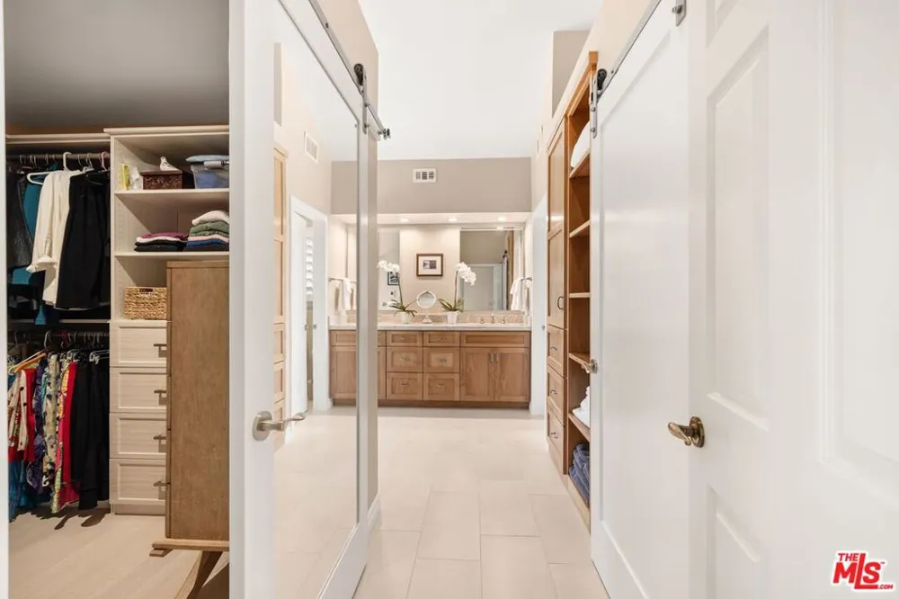 1098 Antelope Place Newbury Park, CA 91320