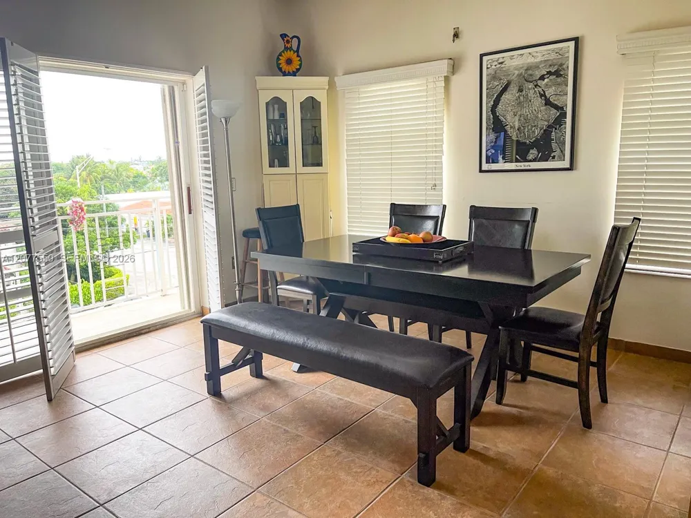 9008 Collins Ave #402 Surfside, FL 33154