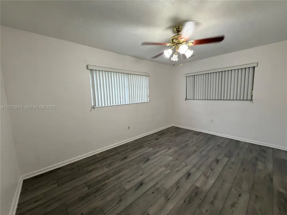 650 73rd Ave Hollywood, FL 33024