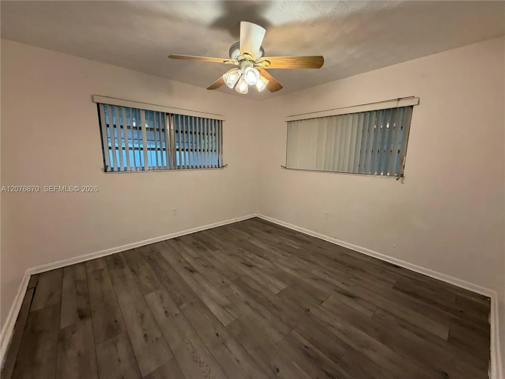 650 73rd Ave Hollywood, FL 33024