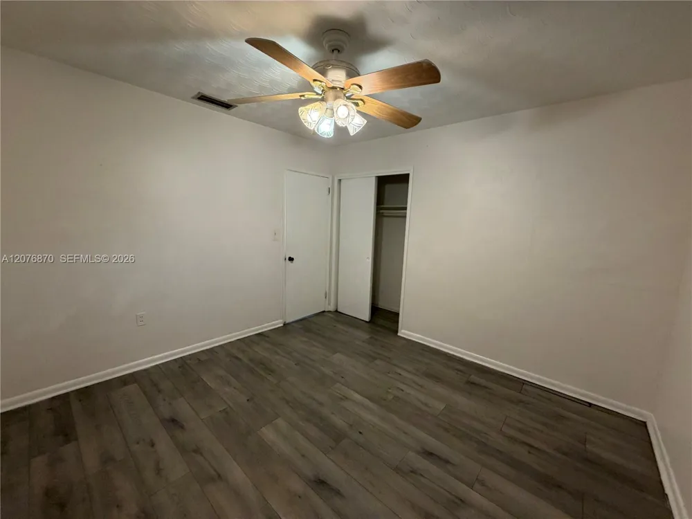 650 73rd Ave Hollywood, FL 33024