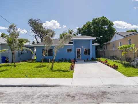 1468 NW 51st St