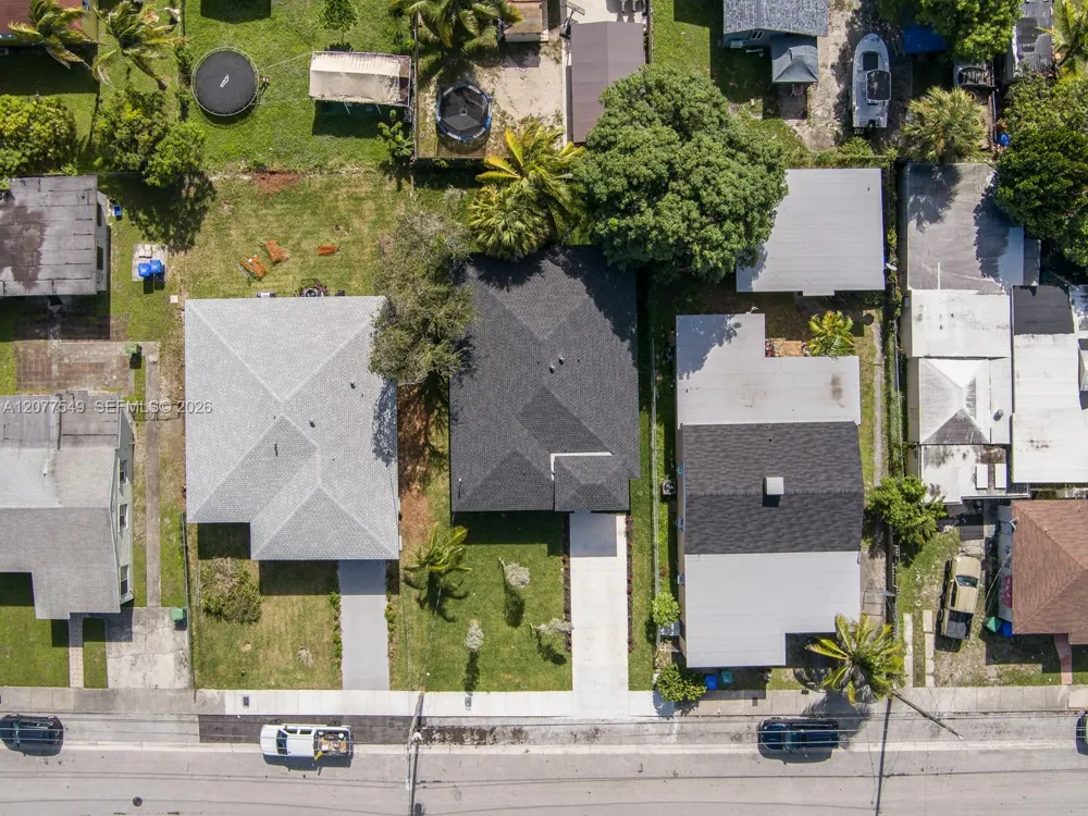 1468 NW 51st St Miami, FL 33142