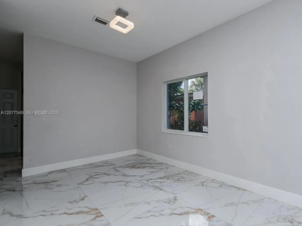 1468 NW 51st St Miami, FL 33142