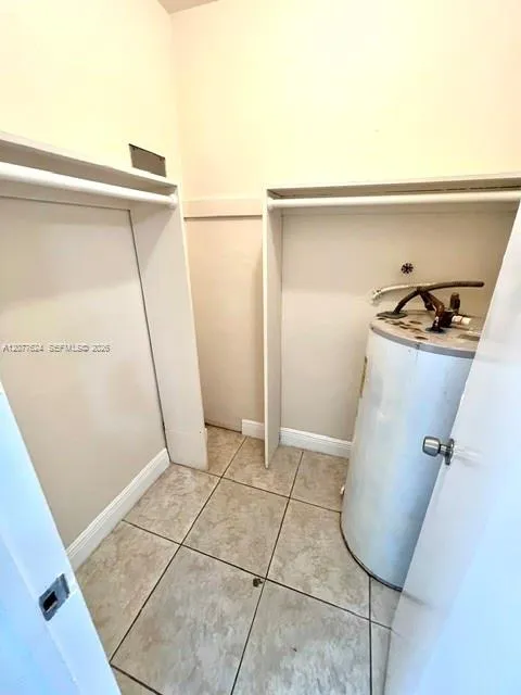 698 NE 85th St #3 Miami, FL 33138