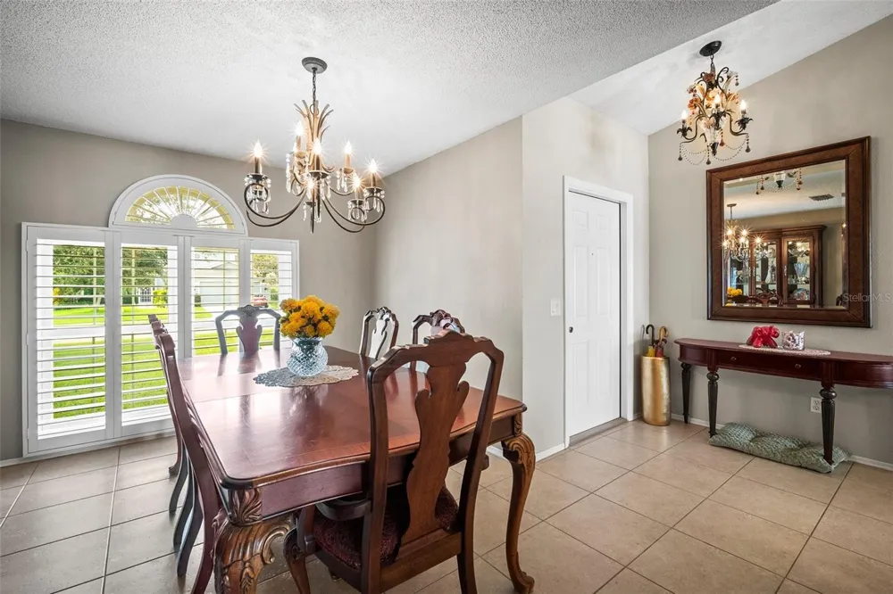 4194 BANBURY CIRCLE Parrish, FL 34219