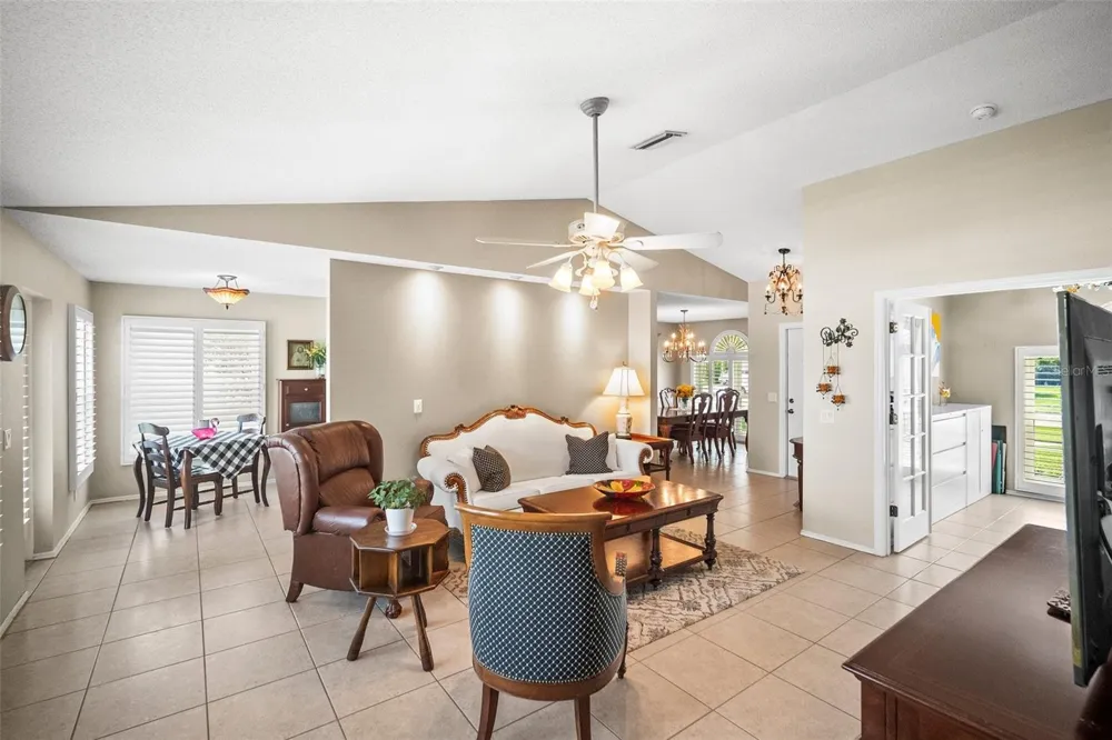 4194 BANBURY CIRCLE Parrish, FL 34219